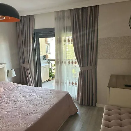 Te Denize Yakin Iki Arti Bir Lux Apartament *